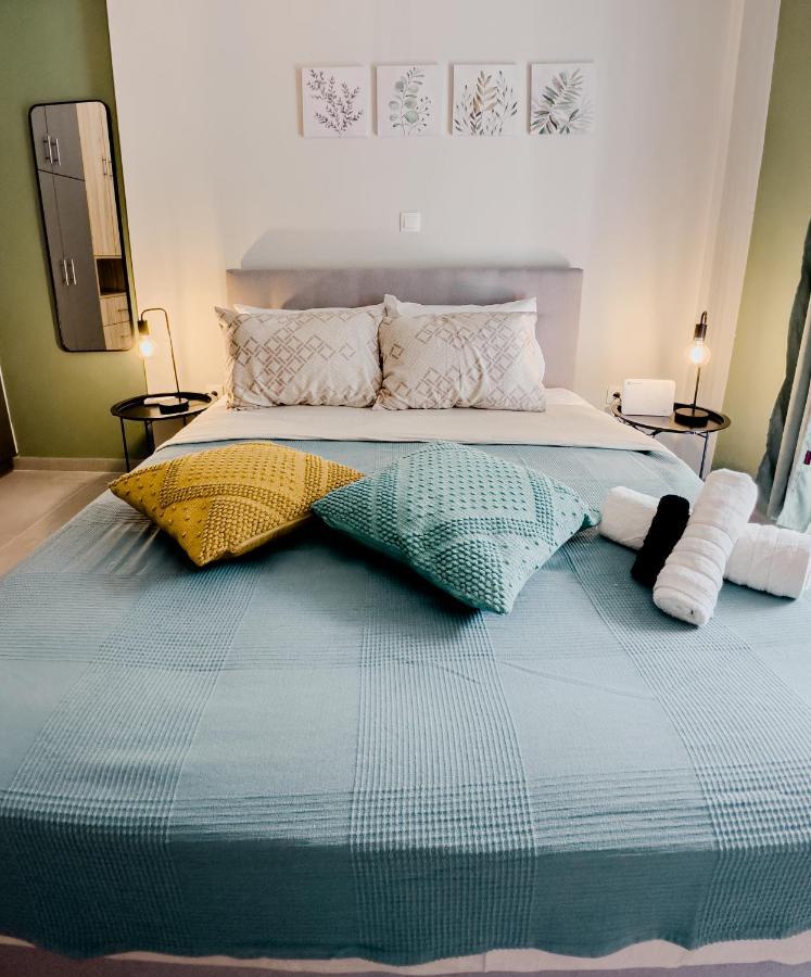Metro Chic Haven: Modernized Urban Studio Near The Tram Atena Exterior foto