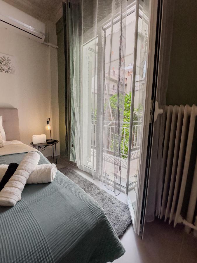 Metro Chic Haven: Modernized Urban Studio Near The Tram Atena Exterior foto