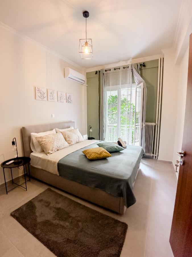 Metro Chic Haven: Modernized Urban Studio Near The Tram Atena Exterior foto