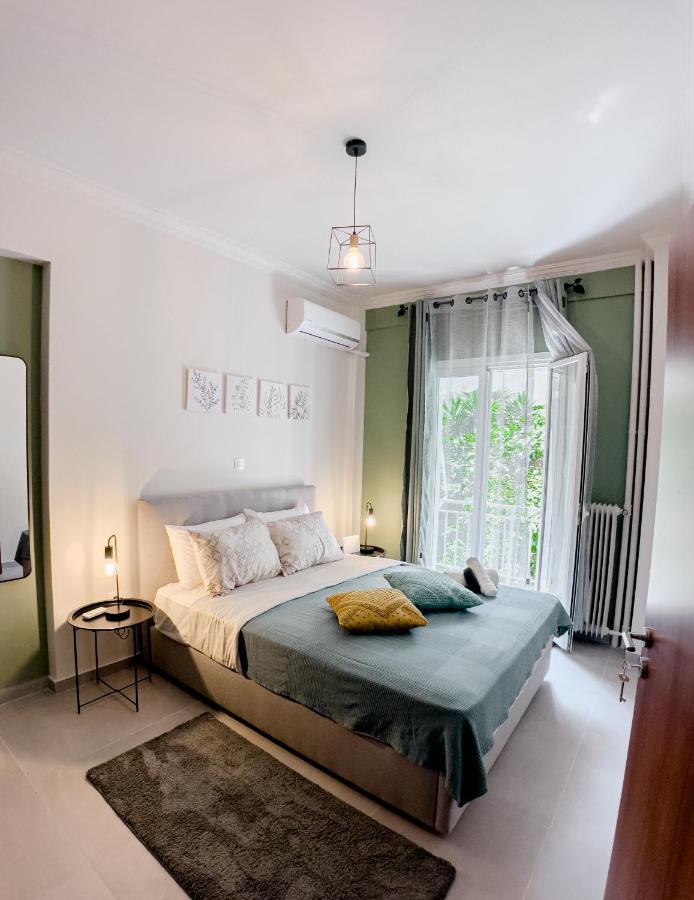Metro Chic Haven: Modernized Urban Studio Near The Tram Atena Exterior foto